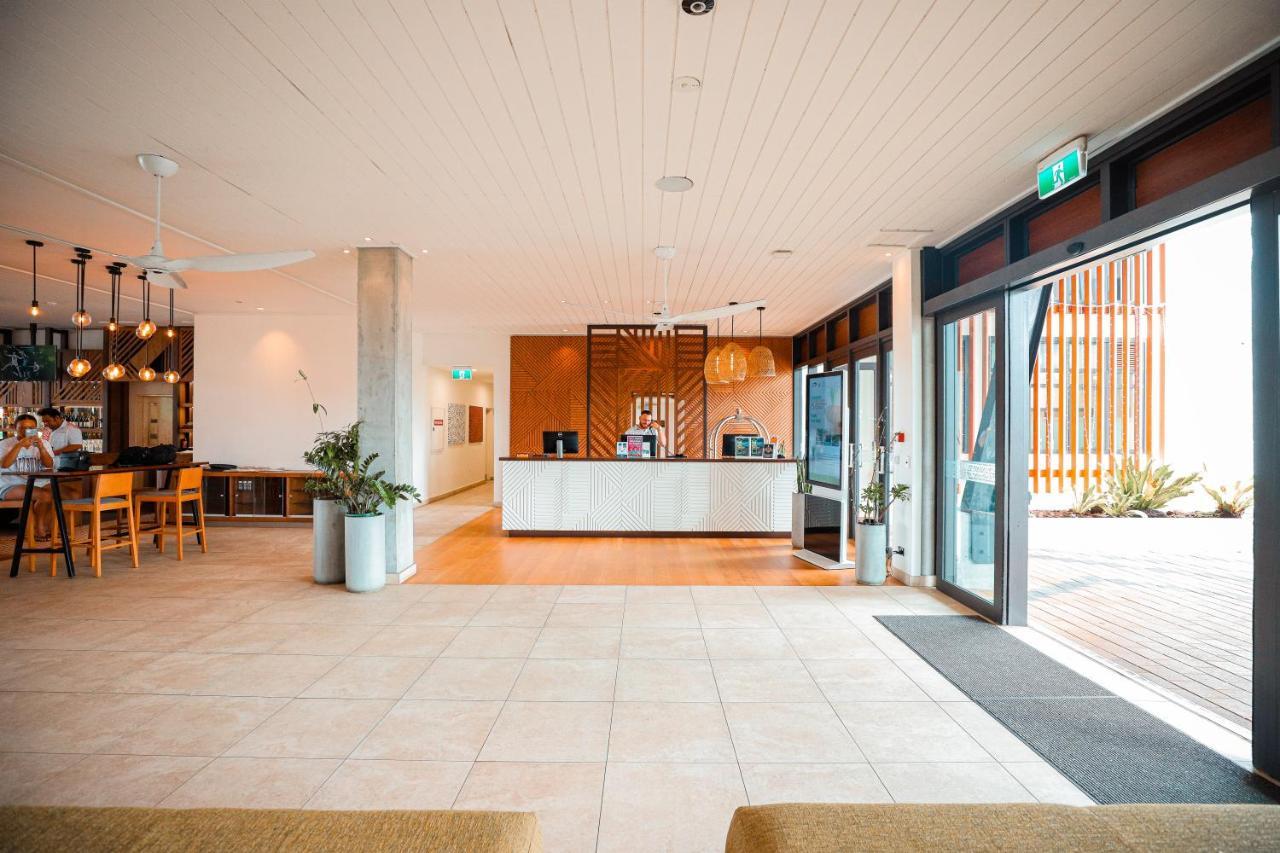 Lava Hotel Апіа Екстер'єр фото