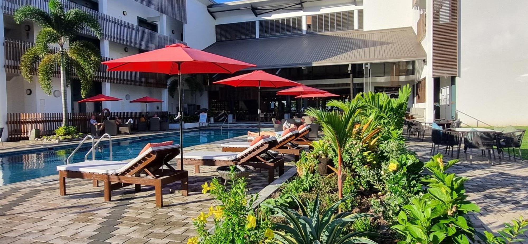 Lava Hotel Апіа Екстер'єр фото